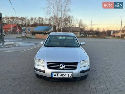 Фольксваген Пассат 2001 в Долине на Automoto.ua Серый Фольксваген Пассат, объемом двигателя 1.6 л и пробегом 186 тыс. км за 4000 $, фото 1 на Automoto.ua