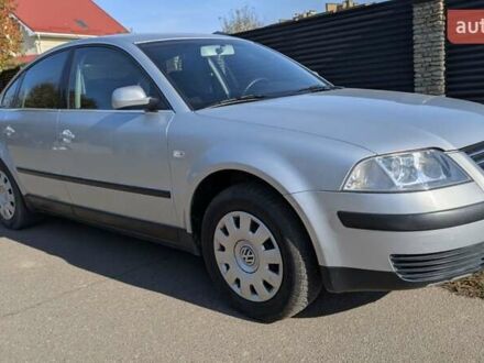 Серый Фольксваген Пассат, объемом двигателя 1.6 л и пробегом 145 тыс. км за 4800 $, фото 1 на Automoto.ua