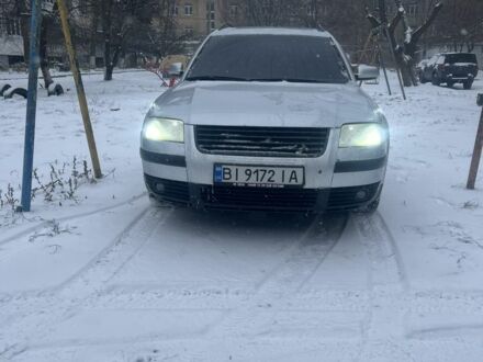 Серый Фольксваген Пассат, объемом двигателя 2 л и пробегом 320 тыс. км за 4850 $, фото 1 на Automoto.ua