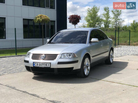 Фольксваген Пассат 2001 в Христиновке на Automoto.ua Серый Фольксваген Пассат, объемом двигателя 1.6 л и пробегом 211 тыс. км за 5650 $, фото 1 на Automoto.ua