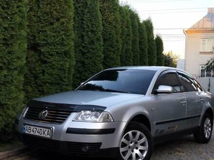 Серый Фольксваген Пассат, объемом двигателя 1.6 л и пробегом 250 тыс. км за 4900 $, фото 1 на Automoto.ua