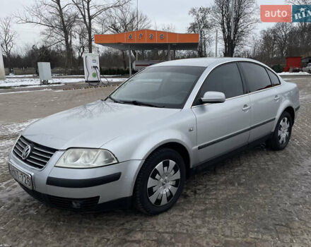 Серый Фольксваген Пассат, объемом двигателя 1.9 л и пробегом 310 тыс. км за 2500 $, фото 1 на Automoto.ua