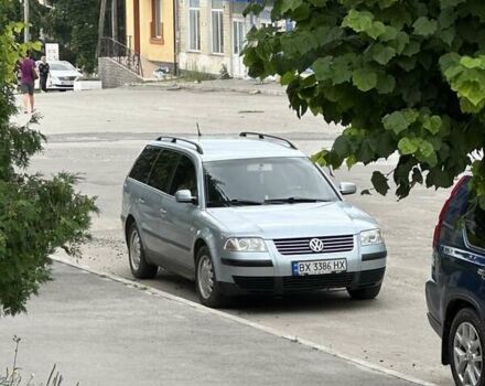 Серый Фольксваген Пассат, объемом двигателя 1.6 л и пробегом 270 тыс. км за 4000 $, фото 1 на Automoto.ua