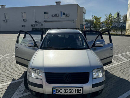 Серый Фольксваген Пассат, объемом двигателя 1.8 л и пробегом 266 тыс. км за 4800 $, фото 1 на Automoto.ua