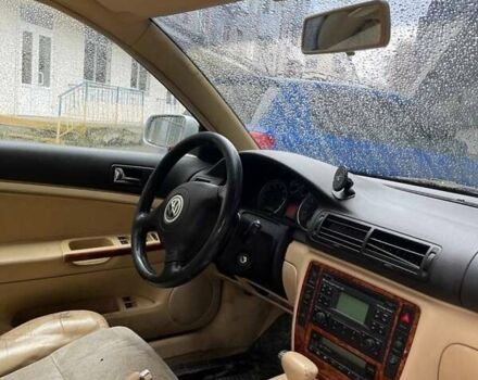 Серый Фольксваген Пассат, объемом двигателя 1.8 л и пробегом 310 тыс. км за 3000 $, фото 1 на Automoto.ua