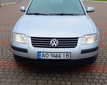 Серый Фольксваген Пассат, объемом двигателя 1.6 л и пробегом 154 тыс. км за 4000 $, фото 1 на Automoto.ua
