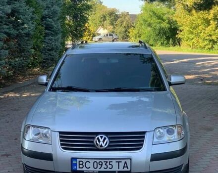 Сірий Фольксваген Пассат, об'ємом двигуна 1.6 л та пробігом 310 тис. км за 4000 $, фото 1 на Automoto.ua