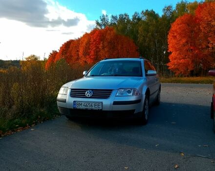 Серый Фольксваген Пассат, объемом двигателя 1.6 л и пробегом 267 тыс. км за 4500 $, фото 1 на Automoto.ua