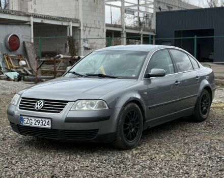 Сірий Фольксваген Пассат, об'ємом двигуна 2.3 л та пробігом 320 тис. км за 1799 $, фото 1 на Automoto.ua