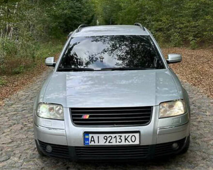 Серый Фольксваген Пассат, объемом двигателя 2.5 л и пробегом 330 тыс. км за 5000 $, фото 1 на Automoto.ua