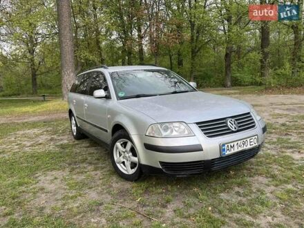 Фольксваген Пассат 2002 у Бердичеве на Automoto.ua Сірий Фольксваген Пассат, об'ємом двигуна 1.6 л та пробігом 160 тис. км за 4999 $, фото 1 на Automoto.ua