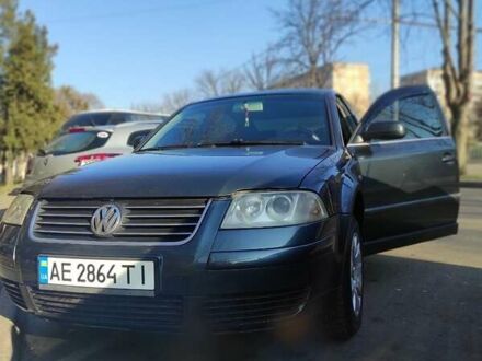 Фольксваген Пассат 2002 в Кривом Роге на Automoto.ua Серый Фольксваген Пассат, объемом двигателя 1.6 л и пробегом 467 тыс. км за 5200 $, фото 1 на Automoto.ua