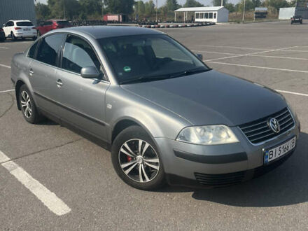 Фольксваген Пассат 2002 у Чернівцях на Automoto.ua Сірий Фольксваген Пассат, об'ємом двигуна 1.6 л та пробігом 159 тис. км за 5200 $, фото 1 на Automoto.ua