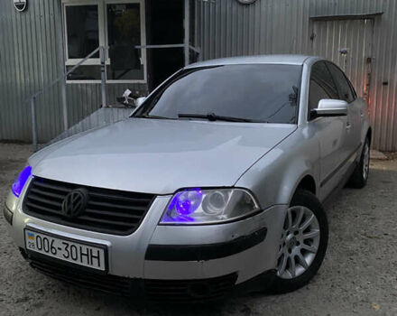 Серый Фольксваген Пассат, объемом двигателя 1.78 л и пробегом 350 тыс. км за 3250 $, фото 1 на Automoto.ua