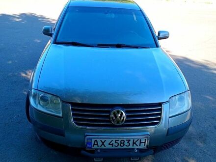 Сірий Фольксваген Пассат, об'ємом двигуна 1.8 л та пробігом 190 тис. км за 4200 $, фото 1 на Automoto.ua
