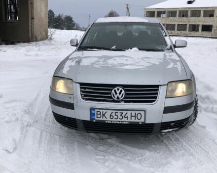 Серый Фольксваген Пассат, объемом двигателя 1.9 л и пробегом 400 тыс. км за 3900 $, фото 1 на Automoto.ua