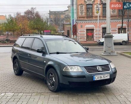 Серый Фольксваген Пассат, объемом двигателя 1.9 л и пробегом 250 тыс. км за 2750 $, фото 1 на Automoto.ua