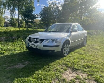 Серый Фольксваген Пассат, объемом двигателя 1.9 л и пробегом 320 тыс. км за 2500 $, фото 1 на Automoto.ua