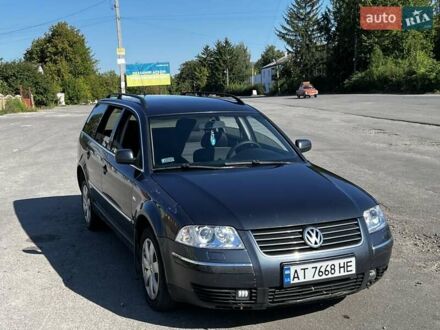 Сірий Фольксваген Пассат, об'ємом двигуна 2.5 л та пробігом 300 тис. км за 3800 $, фото 1 на Automoto.ua