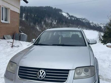 Фольксваген Пассат 2002 в Славском на Automoto.ua Серый Фольксваген Пассат, объемом двигателя 2.5 л и пробегом 243 тыс. км за 4999 $, фото 1 на Automoto.ua