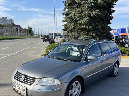 Сірий Фольксваген Пассат, об'ємом двигуна 0 л та пробігом 207 тис. км за 4300 $, фото 1 на Automoto.ua