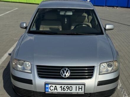 Фольксваген Пассат 2002 в Умани на Automoto.ua Серый Фольксваген Пассат, объемом двигателя 2 л и пробегом 342 тыс. км за 4500 $, фото 1 на Automoto.ua