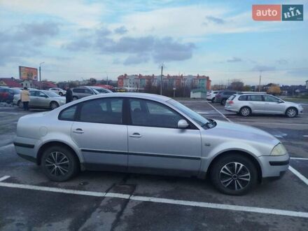 Серый Фольксваген Пассат, объемом двигателя 1.9 л и пробегом 400 тыс. км за 3700 $, фото 1 на Automoto.ua