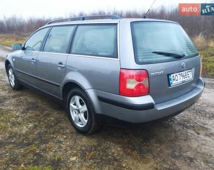 Сірий Фольксваген Пассат, об'ємом двигуна 1.6 л та пробігом 205 тис. км за 3950 $, фото 1 на Automoto.ua