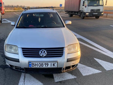 Фольксваген Пассат 2002 в Гайвороне на Automoto.ua Серый Фольксваген Пассат, объемом двигателя 1.98 л и пробегом 200 тыс. км за 1750 $, фото 1 на Automoto.ua