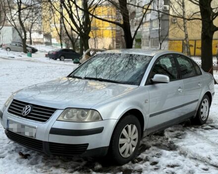 Серый Фольксваген Пассат, объемом двигателя 1.9 л и пробегом 250 тыс. км за 2350 $, фото 1 на Automoto.ua
