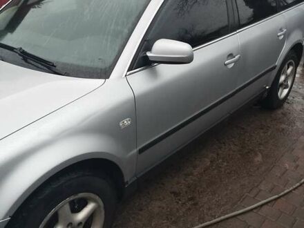 Серый Фольксваген Пассат, объемом двигателя 1.9 л и пробегом 320 тыс. км за 2900 $, фото 1 на Automoto.ua