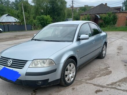 Фольксваген Пассат 2003 в Ахтырке на Automoto.ua Серый Фольксваген Пассат, объемом двигателя 0 л и пробегом 300 тыс. км за 5000 $, фото 1 на Automoto.ua