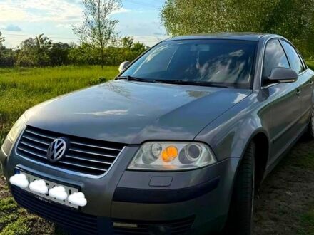 Серый Фольксваген Пассат, объемом двигателя 2 л и пробегом 235 тыс. км за 5500 $, фото 1 на Automoto.ua