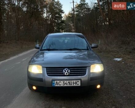 Серый Фольксваген Пассат, объемом двигателя 1.9 л и пробегом 441 тыс. км за 4000 $, фото 1 на Automoto.ua