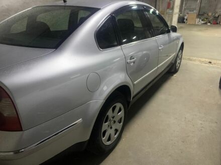 Серый Фольксваген Пассат, объемом двигателя 2 л и пробегом 222 тыс. км за 4000 $, фото 1 на Automoto.ua