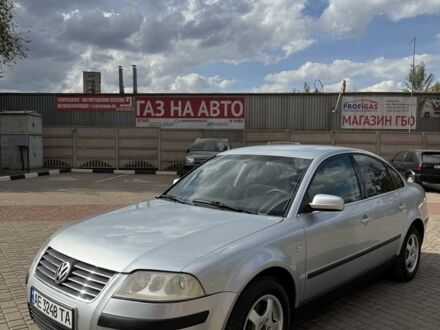 Фольксваген Пассат 2003 у Кривому Розі на Automoto.ua Сірий Фольксваген Пассат, об'ємом двигуна 1.6 л та пробігом 228 тис. км за 4000 $, фото 1 на Automoto.ua