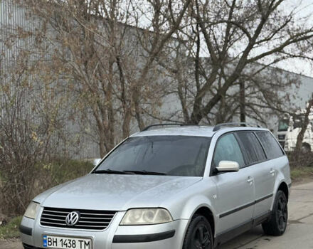 Серый Фольксваген Пассат, объемом двигателя 1.9 л и пробегом 250 тыс. км за 3799 $, фото 1 на Automoto.ua