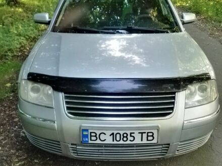 Серый Фольксваген Пассат, объемом двигателя 1.9 л и пробегом 200 тыс. км за 3400 $, фото 1 на Automoto.ua