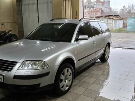 Серый Фольксваген Пассат, объемом двигателя 1.78 л и пробегом 317 тыс. км за 4100 $, фото 1 на Automoto.ua