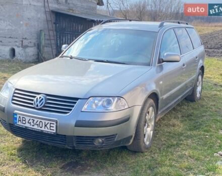 Серый Фольксваген Пассат, объемом двигателя 1.9 л и пробегом 400 тыс. км за 3300 $, фото 1 на Automoto.ua