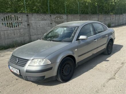 Фольксваген Пассат 2003 в Межевой на Automoto.ua Серый Фольксваген Пассат, объемом двигателя 1.9 л и пробегом 370 тыс. км за 2300 $, фото 1 на Automoto.ua