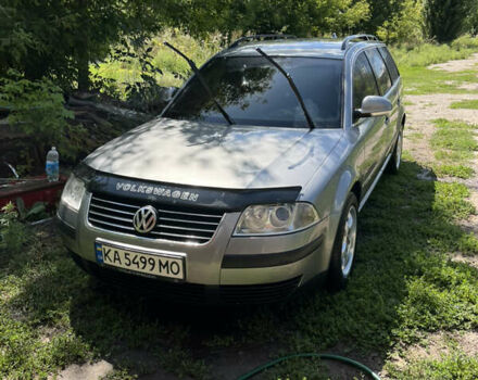 Серый Фольксваген Пассат, объемом двигателя 1.9 л и пробегом 305 тыс. км за 4900 $, фото 1 на Automoto.ua