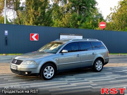 Сірий Фольксваген Пассат, об'ємом двигуна 2.5 л та пробігом 296 тис. км за 3900 $, фото 1 на Automoto.ua