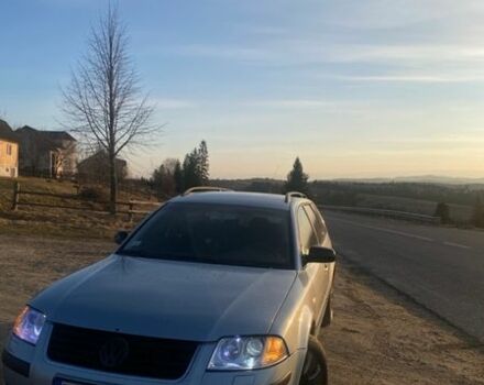 Серый Фольксваген Пассат, объемом двигателя 1.9 л и пробегом 336 тыс. км за 2400 $, фото 1 на Automoto.ua