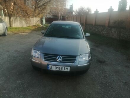 Серый Фольксваген Пассат, объемом двигателя 1.8 л и пробегом 435 тыс. км за 4200 $, фото 1 на Automoto.ua