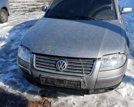 Серый Фольксваген Пассат, объемом двигателя 2.3 л и пробегом 402 тыс. км за 2500 $, фото 1 на Automoto.ua