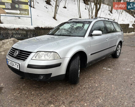 Серый Фольксваген Пассат, объемом двигателя 1.6 л и пробегом 211 тыс. км за 4000 $, фото 1 на Automoto.ua