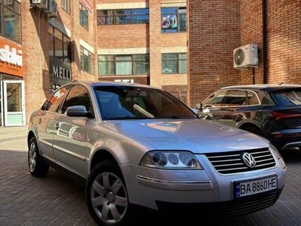 Серый Фольксваген Пассат, объемом двигателя 1.78 л и пробегом 330 тыс. км за 5400 $, фото 1 на Automoto.ua