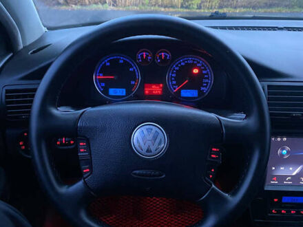 Серый Фольксваген Пассат, объемом двигателя 1.9 л и пробегом 420 тыс. км за 4700 $, фото 1 на Automoto.ua