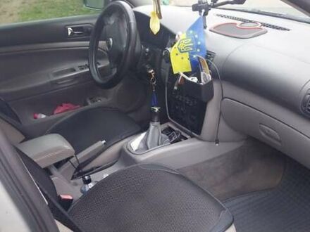 Серый Фольксваген Пассат, объемом двигателя 1.78 л и пробегом 301 тыс. км за 5000 $, фото 1 на Automoto.ua